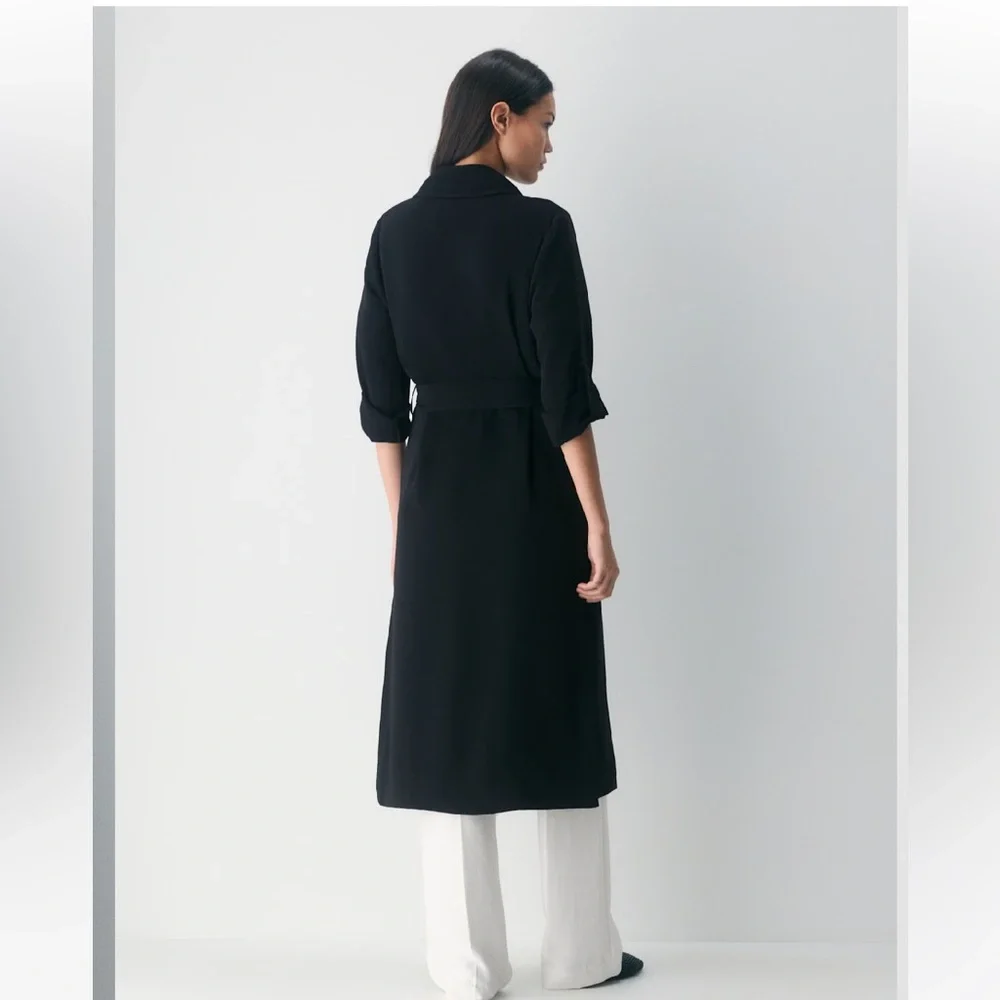 Babaton Black Tunic Top - Picture 6 of 7